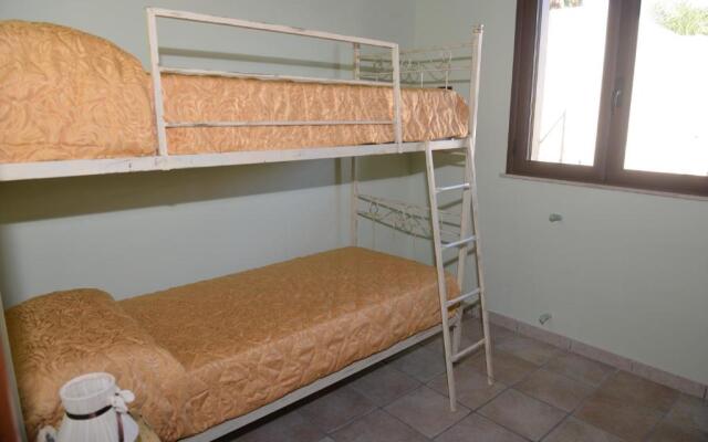 COCUS-HOUSE villa di lusso a 300 metri dal mare