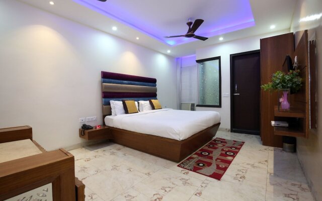OYO 4727 Hotel Sangam Pacific