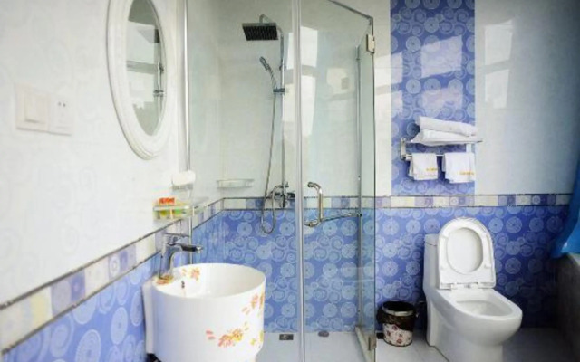 Haizhixing Business Hotel