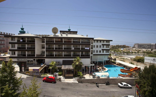 Adella Side Hotel