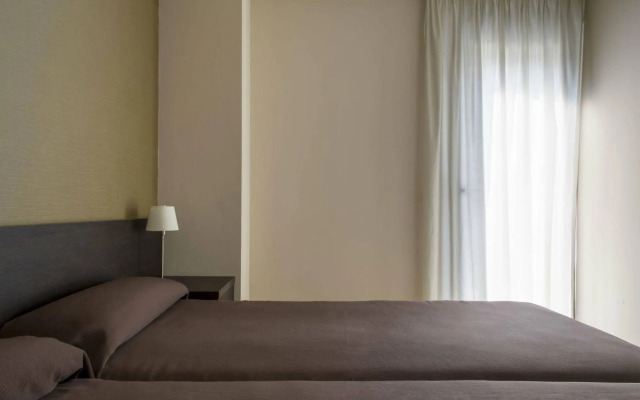 Residencia Universitaria Resa Damià Bonet - Campus Accomodation