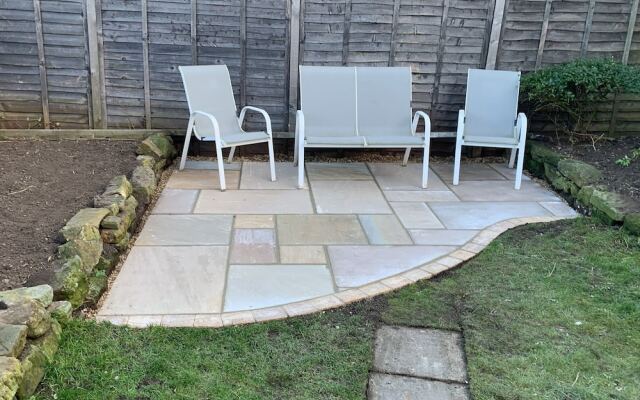 Glebe Hall Apartment