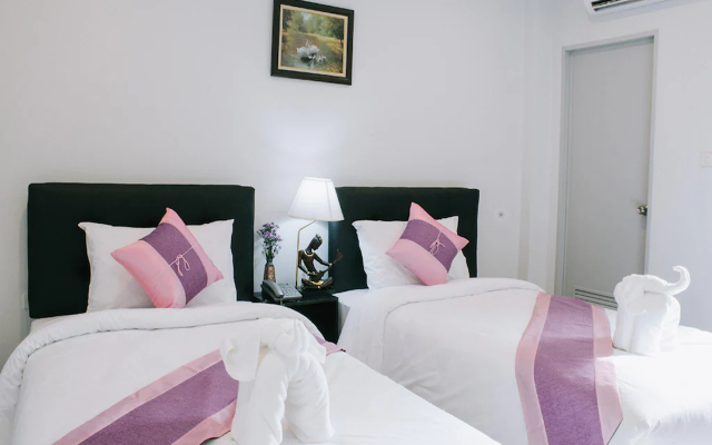 Noble Tarntong Boutique Hotel