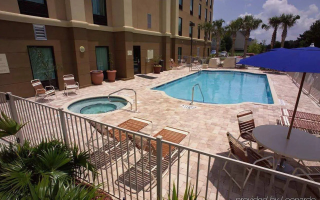 Hampton Inn Suites Jacksonville Airport