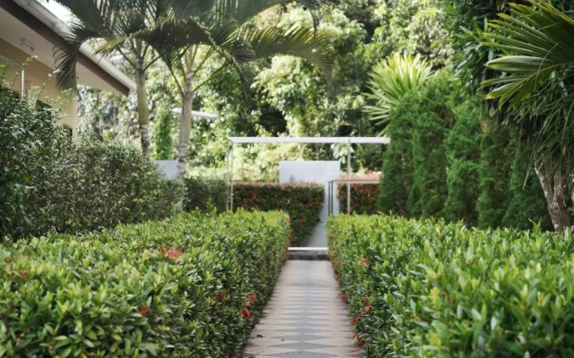 Tachang Airport Hotel