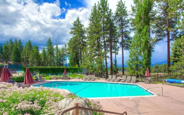 Woodys Clubhouse by Lake Tahoe Accommodations