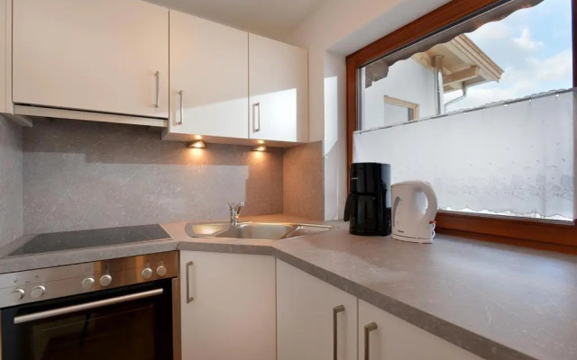 Embacher Marianne - Rotharlhof