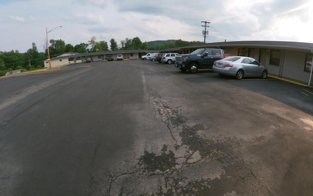 Budget Inn Clearfield