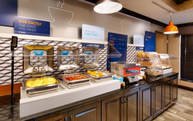 Holiday Inn Express & Suites Billings by IHG