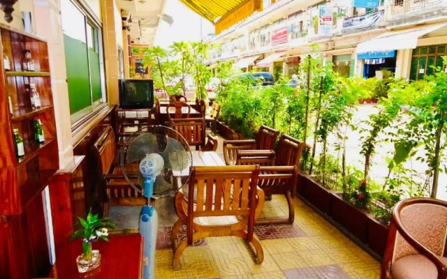 U-Dara Inn