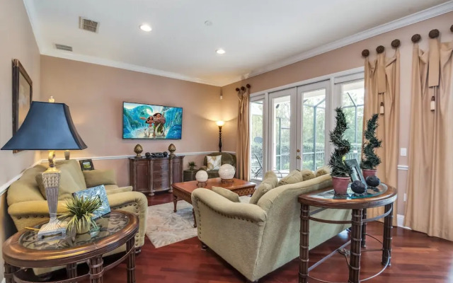 5bed 5Ba Reunion Villa w. Pool