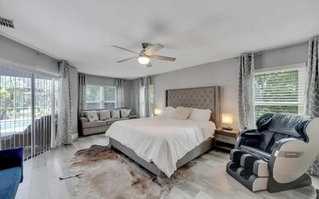 1331 Normandy Cir