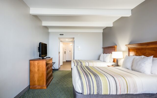 Country Inn & Suites by Radisson, Virginia Beach (Oceanfront), VA