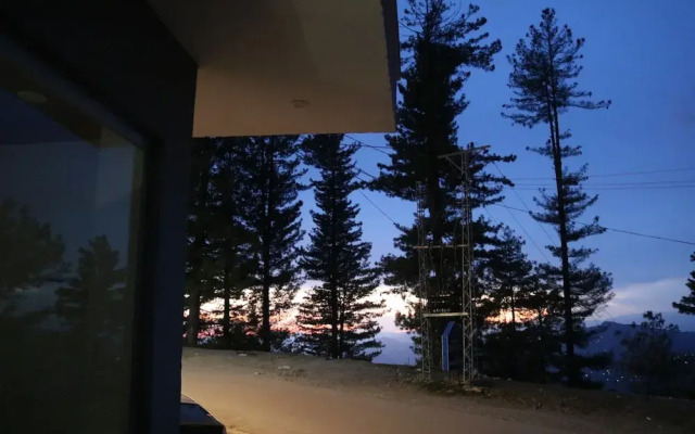 Hotel Malam Jabba Palace