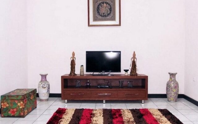 Rumah Resik Guest House