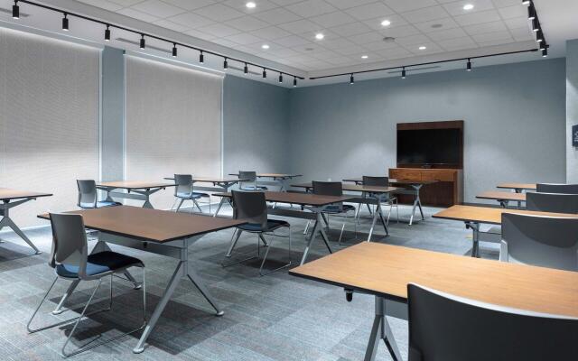 Aloft Orlando Lake Buena Vista