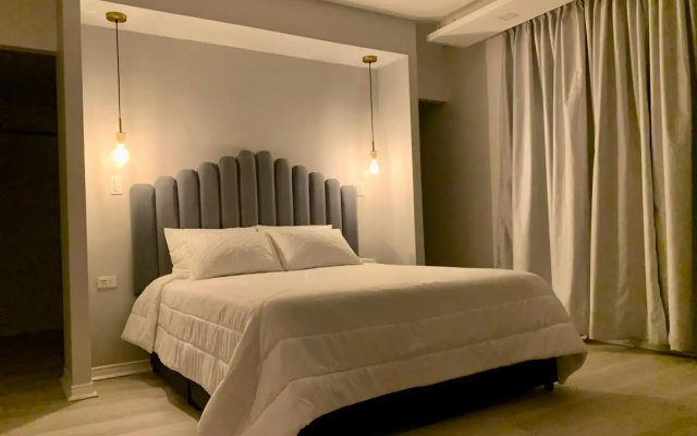 Penthouse - Vista Hermosa Apartments