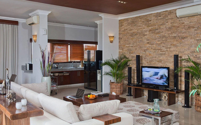 Villa Sky House
