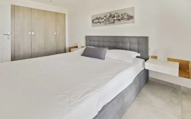Beautiful Flat With sea View - 4P - Gassin