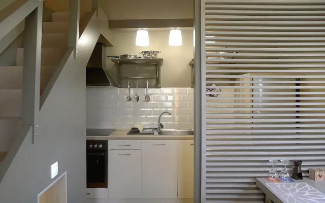 Ampoulos Rooms & Apartments