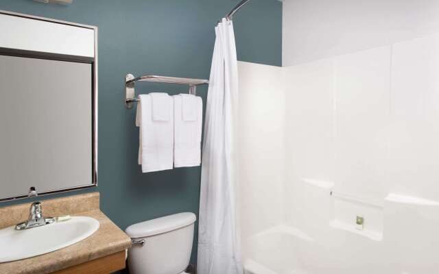 Extended Stay America Select Suites - Kalamazoo - West