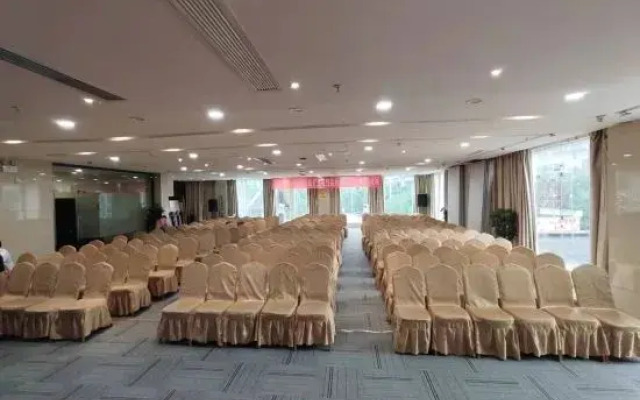 Joy Opulence Hotel