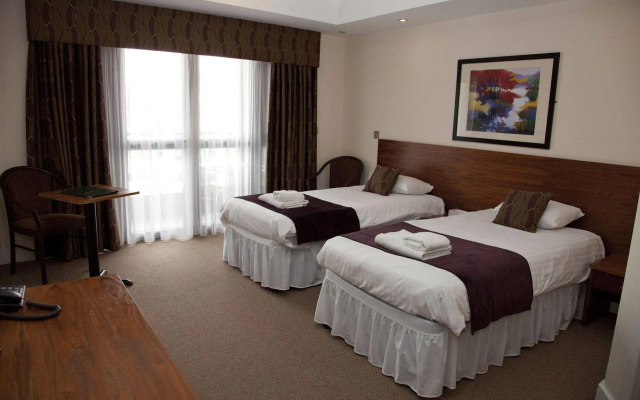 Boston West Hotel
