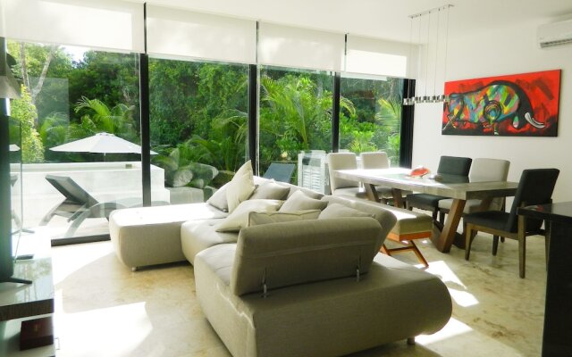 Luxury Townhouse Private Pool and Golf