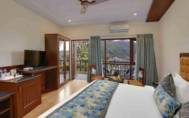 The Prince - A Lake Facing Resort and Spa