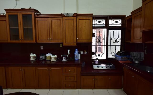 Dazhong Backpackers Hostel