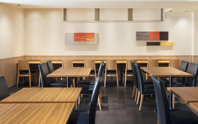 Four Points Flex by Sheraton Osaka Kitahama