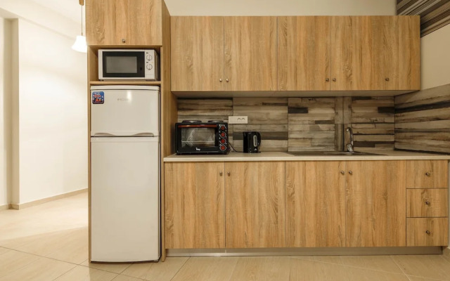 Irene Studios & Apartments