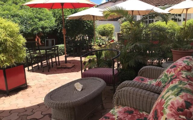 Ivato Hotel