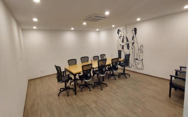 Hotel Chetram Elite City Centre