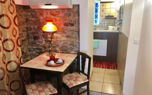 Casa Lela 3...Hydra