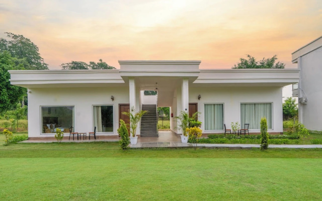 Corbett The Regnum Resort