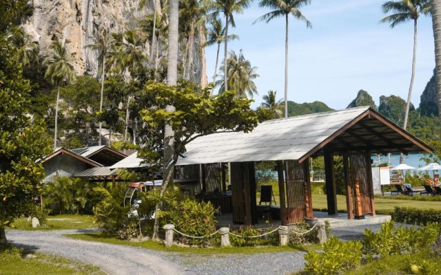 Tinidee Hideaway Tonsai Beach Krabi