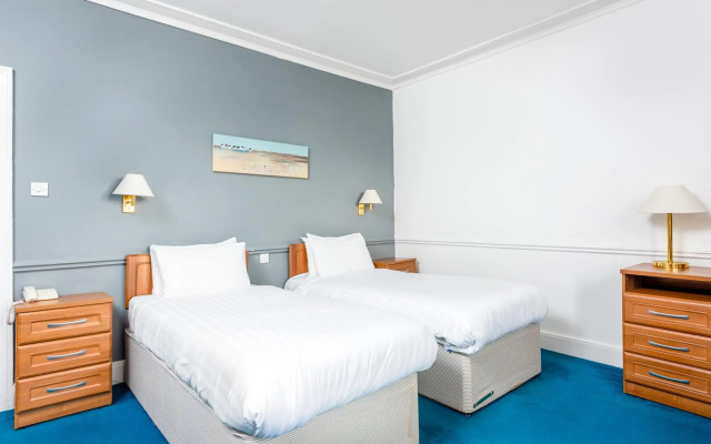 Abbey Lawn Hotel