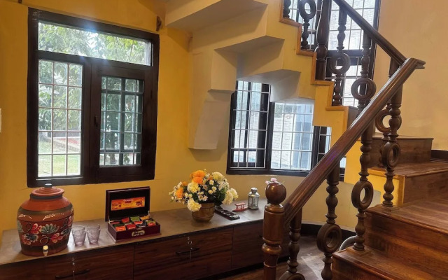 Dilan Residency Villa -5 Bedroom- Centrally Heated