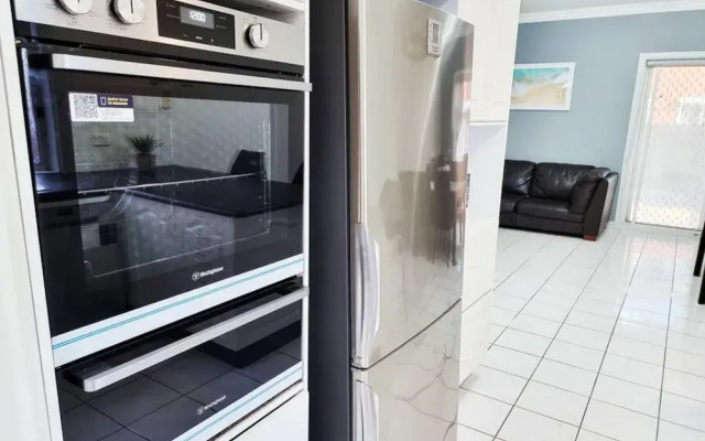 Rosie House - Spacious Comfortable Home