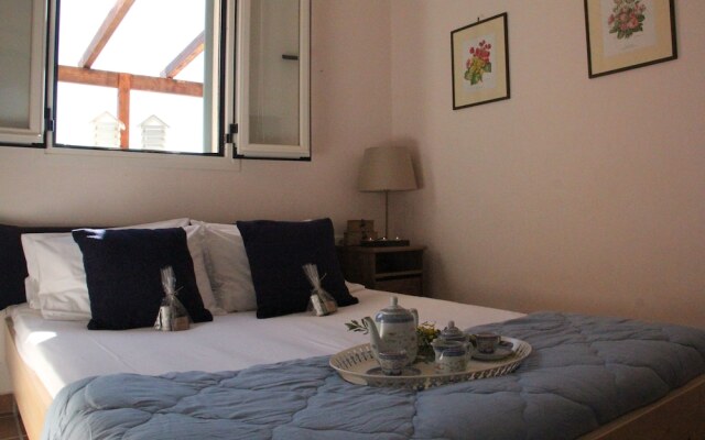 Alekos Beach Houses-Seti