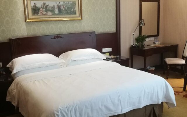 Viennahotel Dongguan Fenggang Yongsheng Street