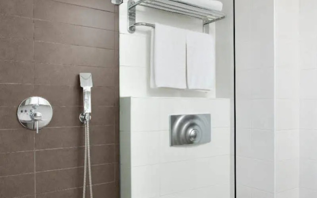 Sea Executive Suites