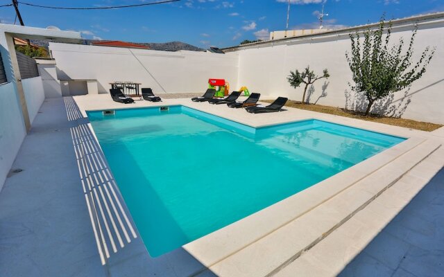 House Dario