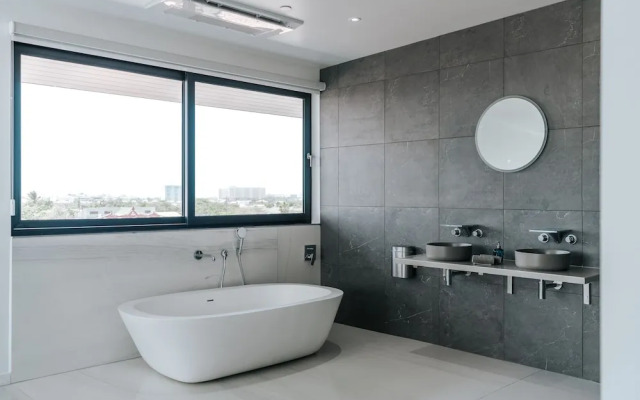 Gray Door Apartments - Adults Only