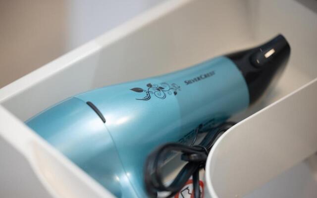 Sunset Resort Apartments by Renters