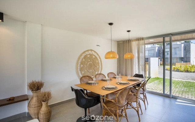 NLU - Full-featured Condominium at Marceneiro Beach