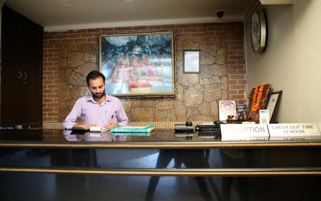 Hotel Vipul Palace