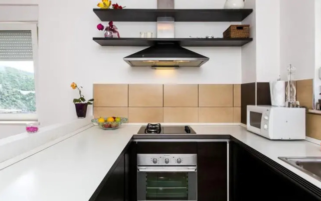 Apartment Tomy