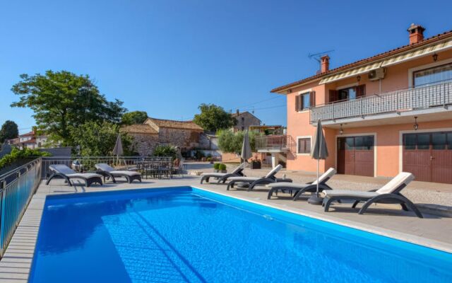 House Legovic Moutiers les Mauxfaits